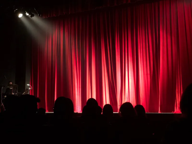 Famous Isn't the Same as Felt: Closing the Gap Between Attention and Real Understanding